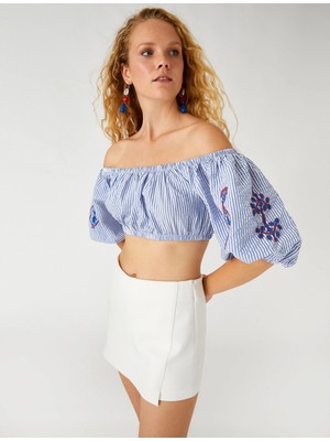 Koton Nakışlı Crop Bluz Omzu Açık