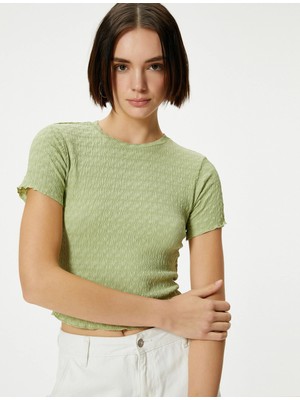 Koton Dokulu Crop T-Shirt Kısa Kollu Bisiklet Yaka Slim Fit