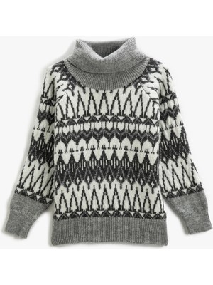 Koton Boğazlı Örgü Kazak Uzun Kollu Desenli10