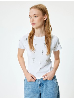 Koton Taş Detaylı T-Shirt Kaşkorse Bisiklet Yaka Reglan Kollu Slim Fit