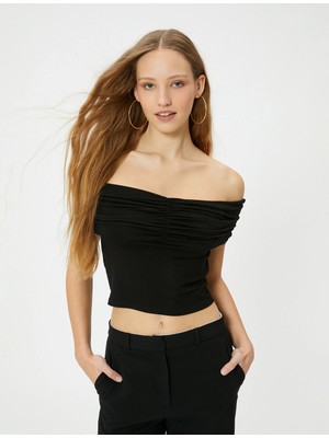 Koton Madonna Yaka Tişört Crop Drape Detaylı Viskoz Kumaş Slim Fit