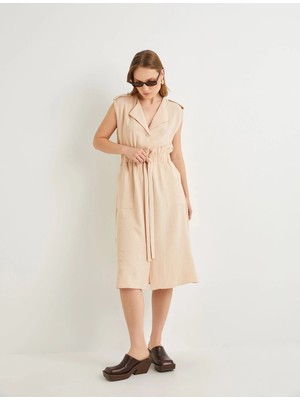 Koton Midi Gömlek Elbise Beli Kuşaklı Düğmeli Cepli Apoletli