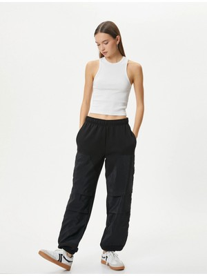 Koton Jogger Eşofman Altı Paraşüt Kumaş Detaylı Cepli Rahat Kalıp