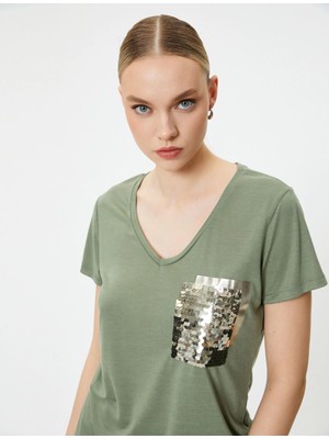 Koton V Yaka Tişört Payetli Kısa Kollu