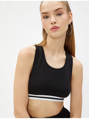 Koton Crop Atlet U Yaka Ribana Detaylı