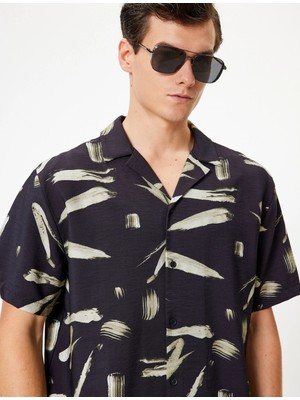 Koton Kısa Kollu Gömlek Desenli Düğmeli Devrik Yaka