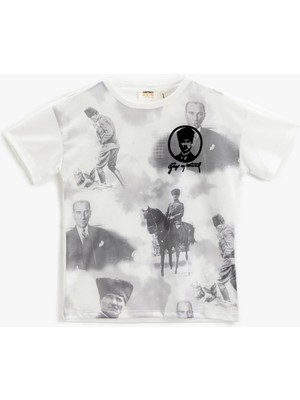 Koton Atatürk Baskılı Tişört Kısa Kollu Bisiklet Yaka