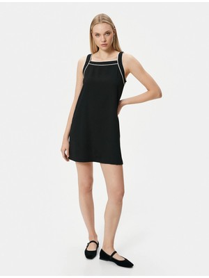 Koton Askılı Mini Elbise Kare Yaka Şerit Detaylı