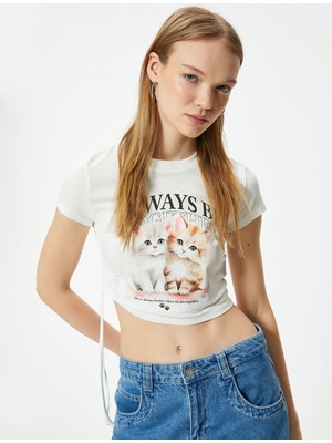 Koton Crop Tişört Kedi Baskılı Bisiklet Yaka Slim Fit Kısa Kollu