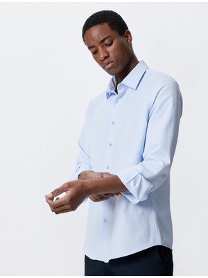 Koton Basic Gömlek Klasik Yaka Dokulu Düğmeli