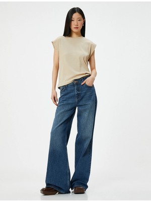 Koton Bisiklet Yaka Tişört Slim Fit Kısa Kollu