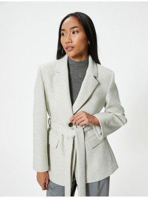 Koton Kısa Kaşe Ceket Kruvaze Ters Yaka Kuşak Detaylı Cepli