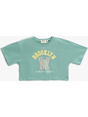 Koton Kız Çocuk Şehir Baskılı Crop Tişört Pamuklu Kısa Kollu