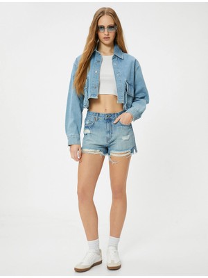 Kadın Koton Yüksek Bel Mavi Kot Şort Yıpratılmış Detaylı Rahat Kesim Yazlık Tasarım