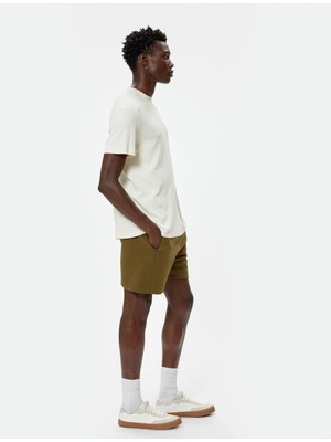 Koton Bermuda Şort Beli Bağcıklı Cep Detaylı Pamuklu