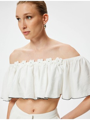 Koton Omzu Açık Büstiyer Fırfırlı Çiçek Aplike Detaylı