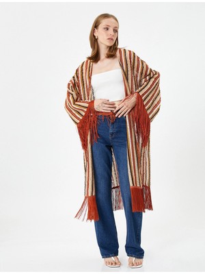 Koton Oversize Kimono Püskül Detaylı Etnik Görünümlü