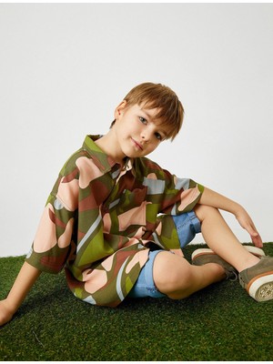 Koton Desenli Gömlek Tek Cepli Düğmeli