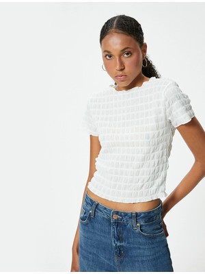 Koton Kolsuz Tişört Dokulu Bisiklet Yaka Slim Fit