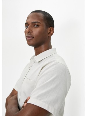 Koton Kısa Kollu Gömlek Slim Fit Klasik Yaka Düğmeli Cep Detaylı