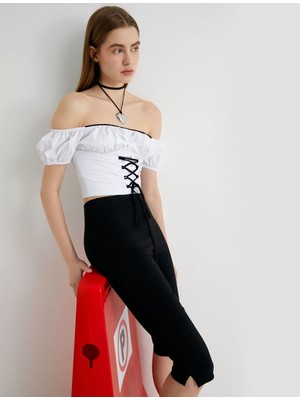 Koton Omzu Açık Poplin Bluz Önden Bağlamalı Fiyonk Detaylı Kalp Yaka