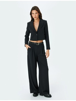 Koton Kruvaze Çizgili Crop Blazer Ceket