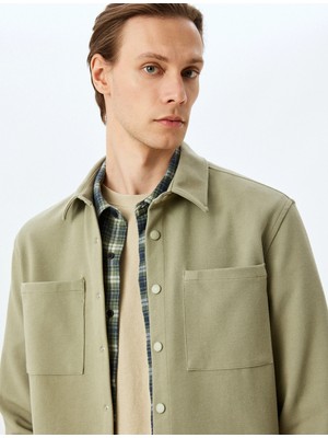 Koton Çıtçıt Düğme Detaylı Pamuk Karışımlı Cepli Uzun Kollu Gömlek