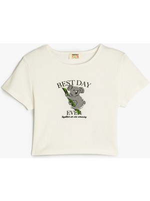 Koton Bisiklet Yaka Kısa Kollu Koala Baskı Detaylı Pamuklu Crop Tişört