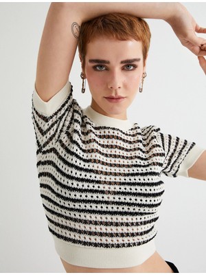 Koton Ajurlu Tişört Kısa Kollu Bisiklet Yaka