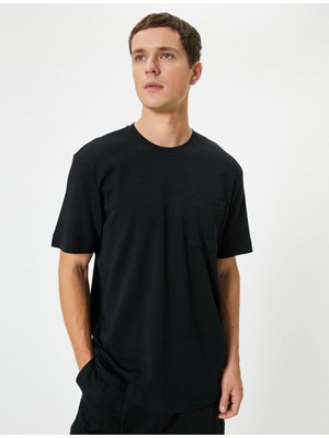 Koton Basic Tişört Cep Detaylı Bisiklet Yaka Kısa Kollu Pamuklu