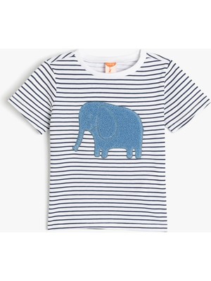 Koton Erkek Çocuk Fil Aplikeli Kısa Kollu Pamuklu Tişört Regular Fit Mavi Desenli