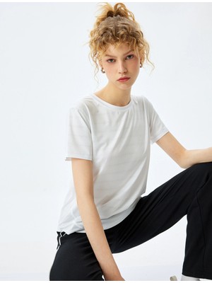 Koton Bisiklet Yaka Kısa Kollu Spor T-Shirt