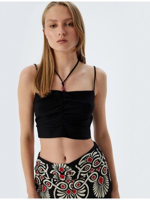 Koton x Melis Ağazat - Askılı Crop Atlet Boyundan Bağlama Detaylı Darapeli Slim Fit