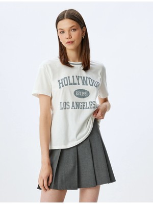 Koton Kolej Baskılı Biyeli Bisiklet Yaka Kısa Kollu Pamuklu T-Shirt