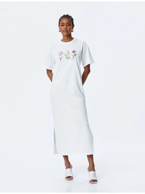 Koton Yırtmaç Detaylı Bisiklet Yaka Kısa Kollu Baskılı Uzun Tişört Elbise