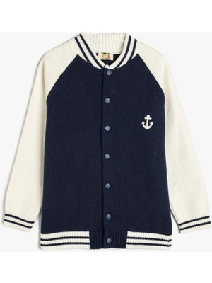 Koton Nakış Detaylı Yuvarlak Yaka Uzun Kollu Çıtçıt Kapamalı Bomber Hırka