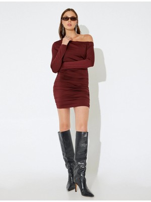 Koton Mini Uzun Kollu Drapeli Asimetrik Yaka Omzu Açık Slim Fit Elbise