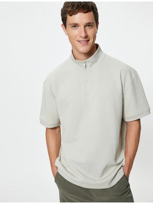 Koton Kısa Kollu Sweat Yarım Fermuarlı Dik Yaka Rahat Kesim