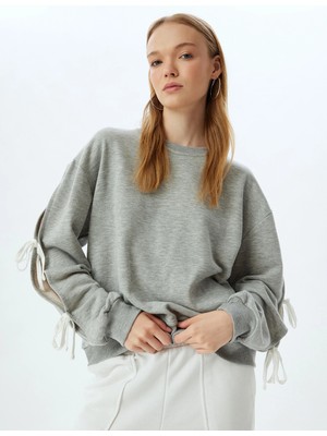 Koton Oversize Sweatshirt Fiyonk Detaylı Bisiklet Yaka Uzun Kollu