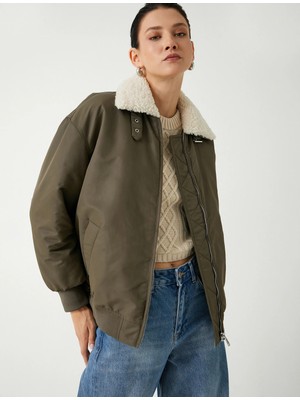 Koton Suni Deri Bomber Ceket Yakası Suni Kürk Detaylı Fermuarlı Cepli