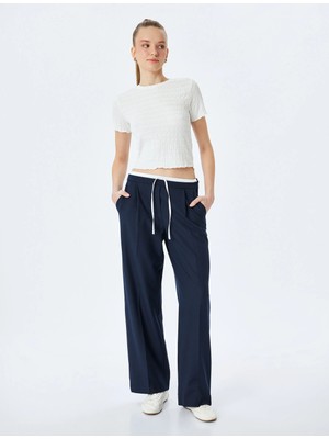Koton Basic Kısa Kollu Bisiklet Yaka Dokulu Crop Tişört