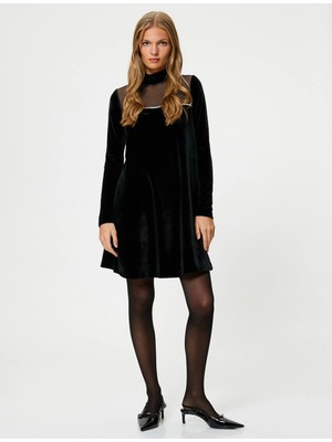 Koton Mini Kadife Elbise Dik Yaka Parlak Taş ve Tül Detaylı