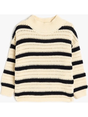 Koton Bisiklet Yaka Uzun Kollu Pamuk Karışımlı Triko Kazak