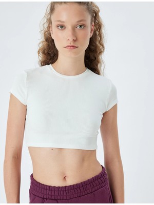 Koton Crop Spor Tişört Bisiklet Yaka Kısa Kollu Slim Fit Kaşkorse