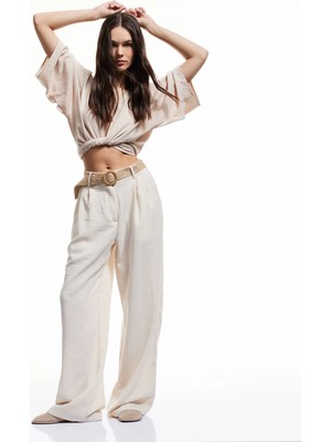 Koton Kemer Detaylı Pileli Cepli Geniş Paça Pantolon