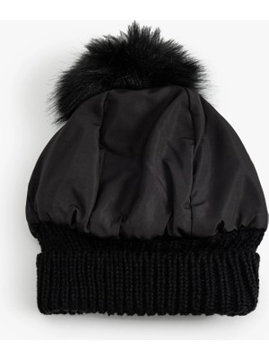 Koton Bere Ponpon Detaylı Katlamalı