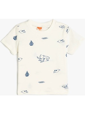 Koton Erkek Çocuk Kısa Kollu Tişört Pamuklu Yapı ile Günlük Giyimde Rahatlık Sağlar