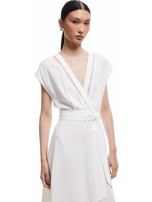 Koton Kemer Detaylı Viskon - Keten Karışımlı Midi Kolsuz Kruvaze Elbise