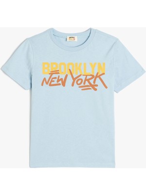 Koton Şehir Baskılı Pamuklu Bisiklet Yaka Kısa Kollu Tişört