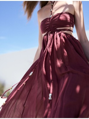 Koton Viskon Kumaş Pencere Detaylı Boyundan Bağlamalı Ince Askılı Uzun Elbise